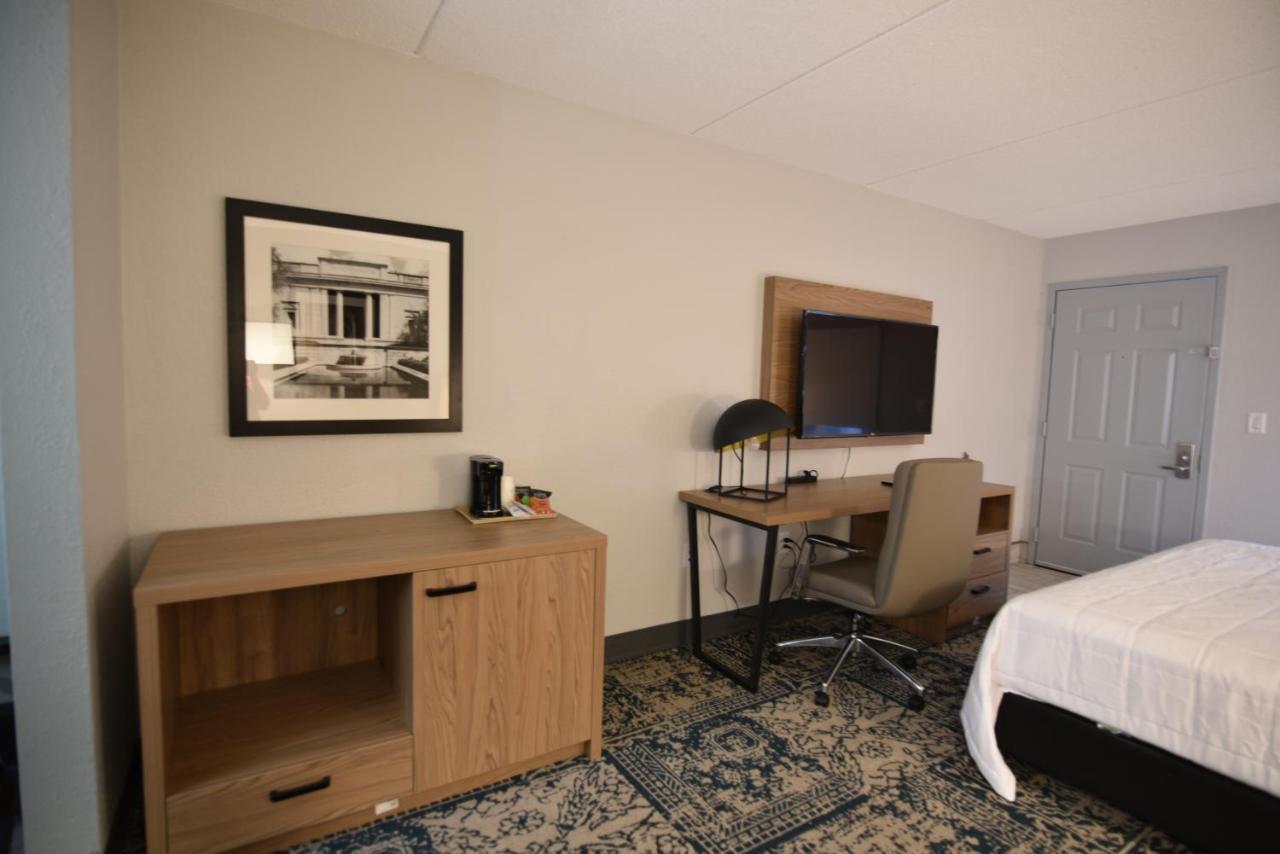 Baymont By Wyndham Pine Grove I-81 Hotel Kültér fotó
